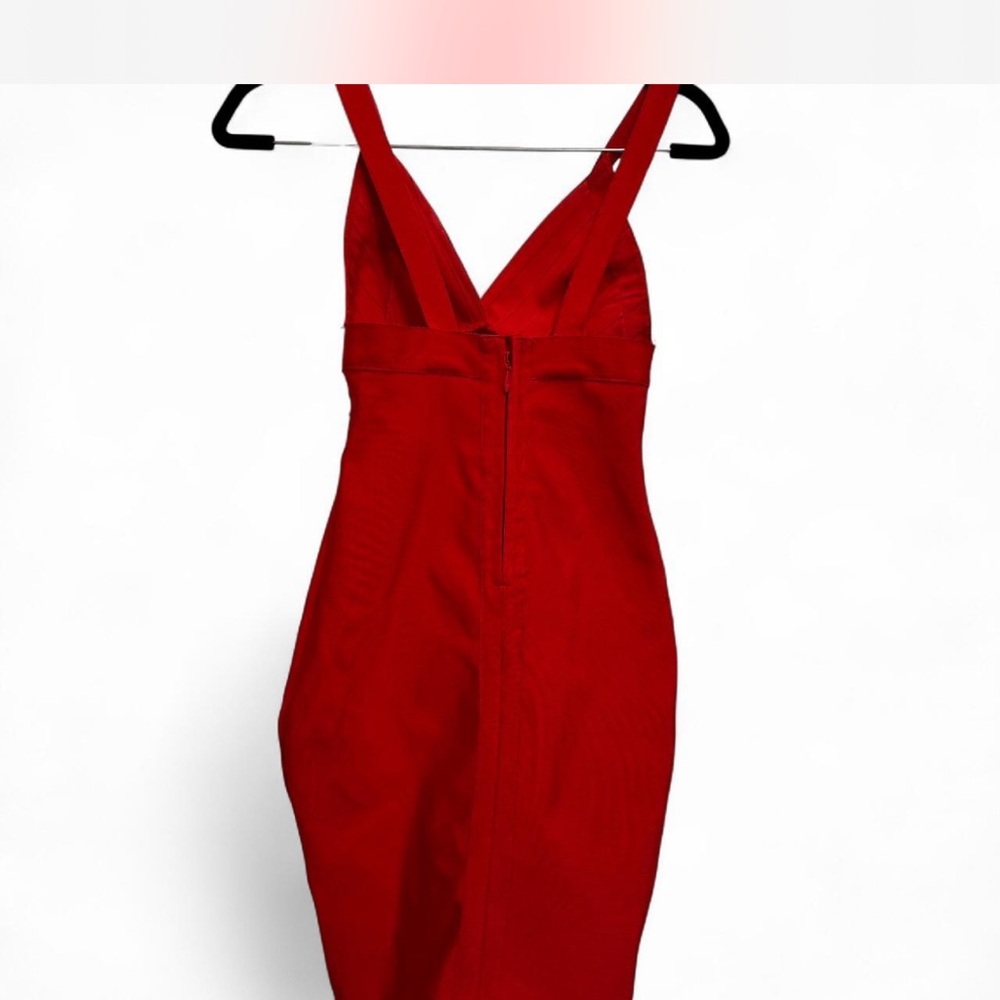by the way. Red Plunge Neck Bodycon Mini Dress - Picture 3 of 4